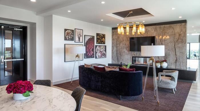 4641 Montrose Blvd #C2 - Photo 7 of 42