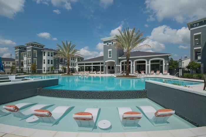 1800 Spring Stuebner Rd #B7 - Photo 5 of 33