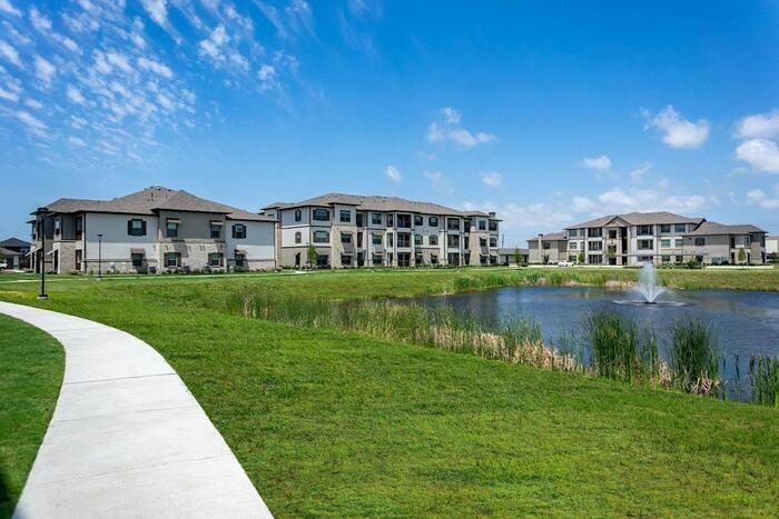 1831 Highway 146 S #B5 - Photo 5 of 20