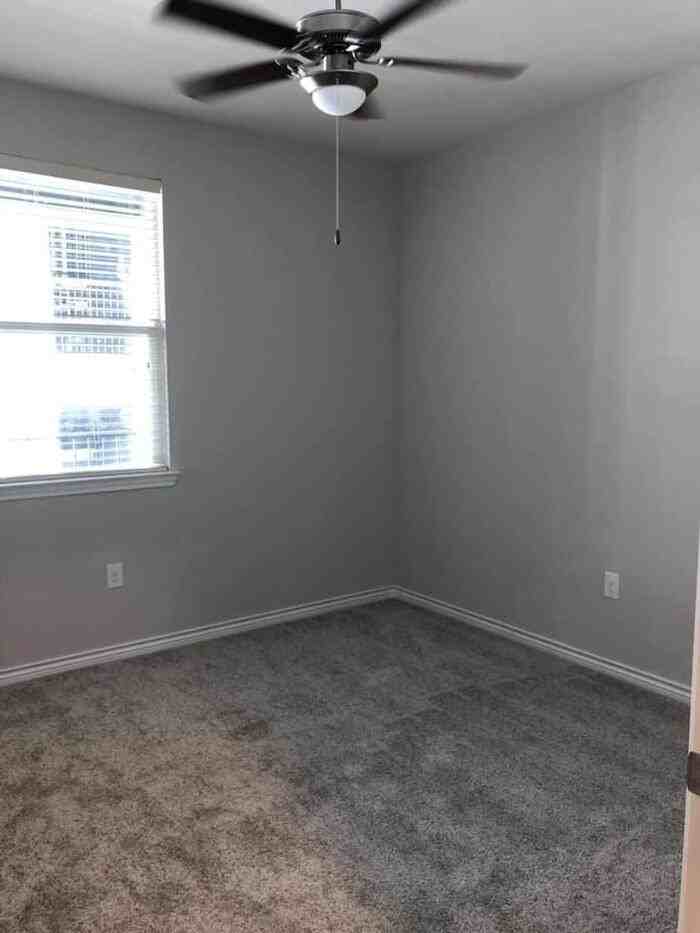 11717 S Kirkwood Rd #B3 - Photo 6 of 10