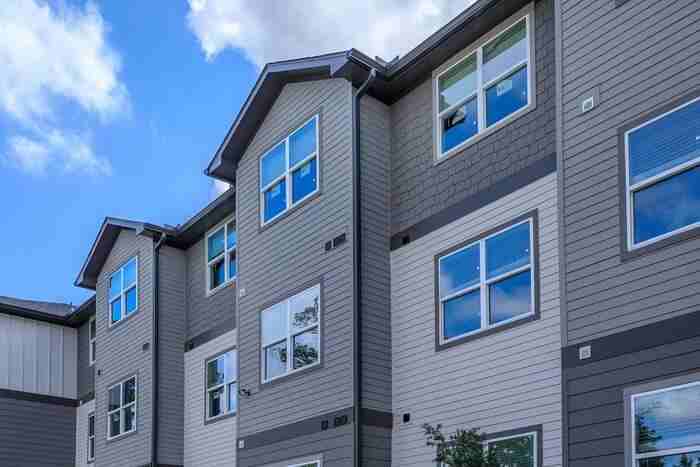 1720 Crestdale Dr #C2 - Photo 6 of 19