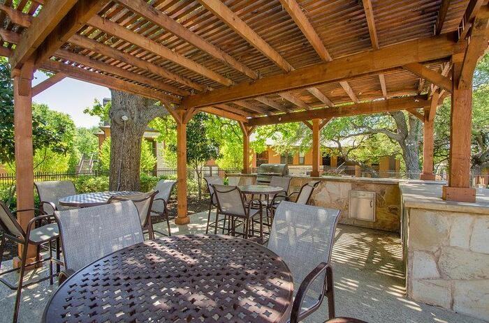 6307 Bluff Springs Rd #C1 - Photo 4 of 12