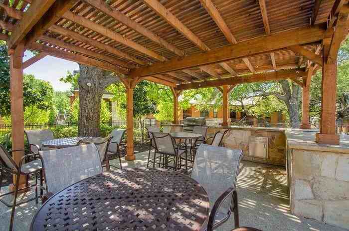 6307 Bluff Springs Rd #C2 - Photo 4 of 13