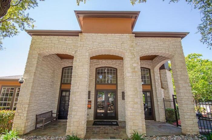 6307 Bluff Springs Rd #B3 - Photo 2 of 14