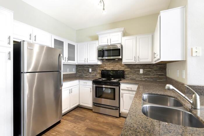 2600 Lake Austin Blvd #C2 - Photo 6 of 10