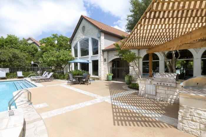 2600 Lake Austin Blvd #C3 - Photo 5 of 11