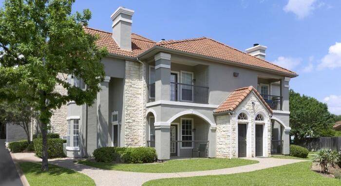 2600 Lake Austin Blvd #C4 - Photo 2 of 12