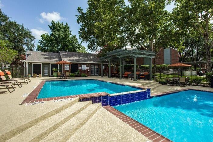 2239 Cromwell Cir #B3 - Photo 2 of 11