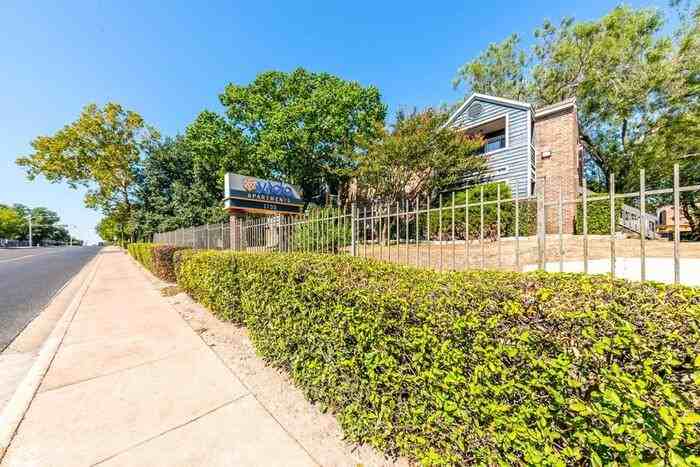 1735 Rutland Dr #A1 - Photo 2 of 28