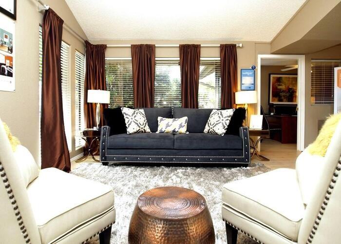 5200 N Lamar Blvd #B2 - Photo 7 of 28