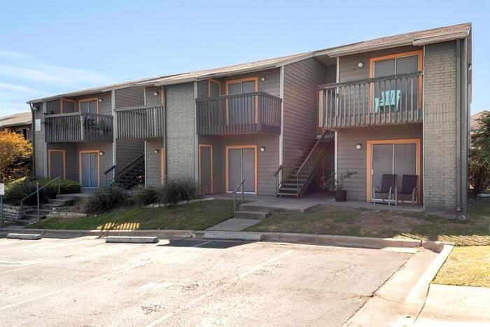 1200 Mearns Meadow Blvd #C1 - Photo 4 of 17