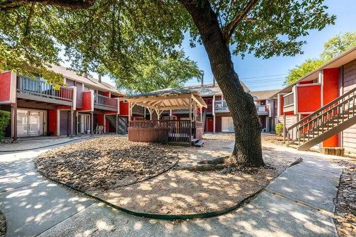 1804 W Rundberg Ln #C2 - Photo 2 of 16