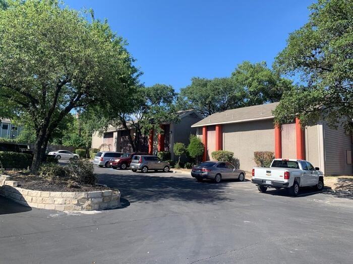 1804 W Rundberg Ln #B3 - Photo 3 of 17