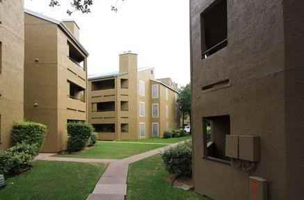 6201 Sneed Cv #B1 - Photo 2 of 18