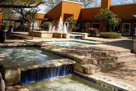 6201 Sneed Cv #B2 - Photo 6 of 19