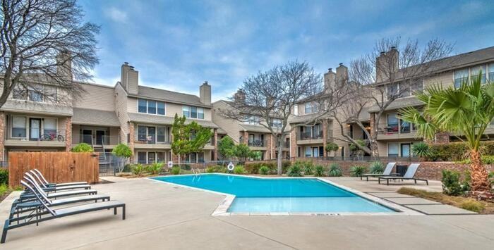 12330 Metric Blvd #B1 - Photo 2 of 22