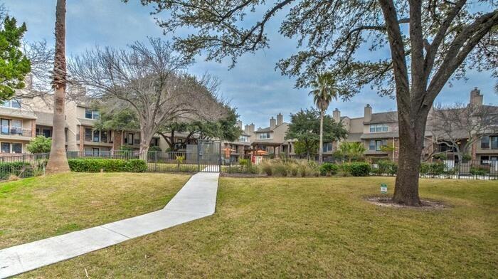 12330 Metric Blvd #B1 - Photo 7 of 22