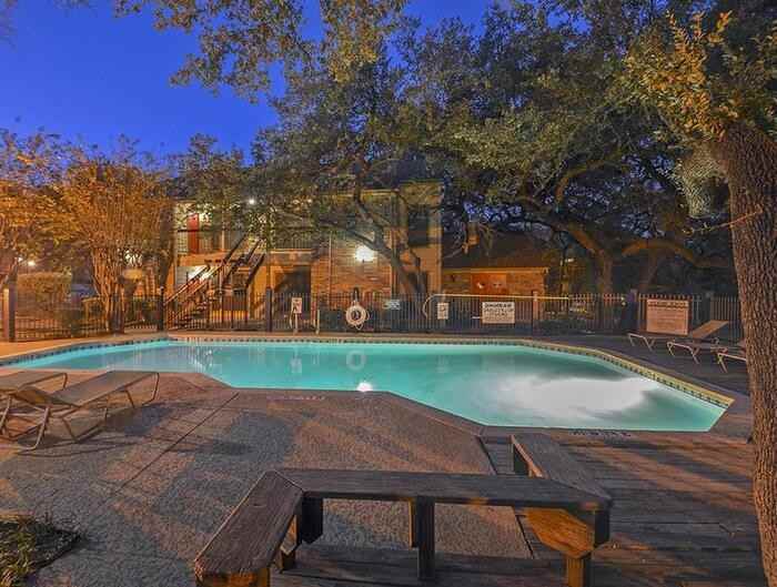 11441 N Interstate 35 #C2 - Photo 4 of 10