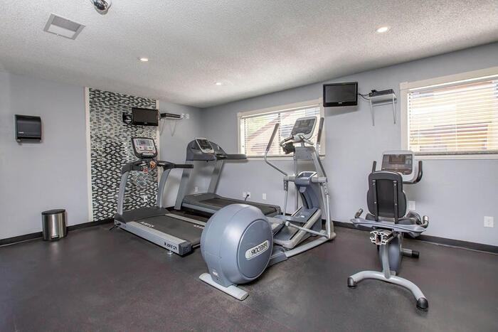 400 W Saint Elmo Rd #C4 - Photo 7 of 16