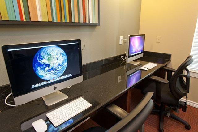 1011 Wonder World Dr #B1 - Photo 5 of 12