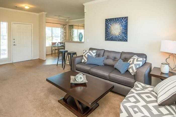 1215 W Slaughter Ln #D1 - Photo 7 of 9