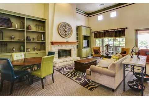 3400 Shoreline Dr #B3 - Photo 3 of 8