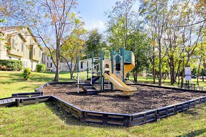 12007 N Lamar Blvd #C3 - Photo 3 of 10