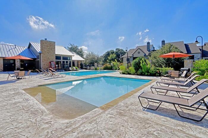 12007 N Lamar Blvd #B2 - Photo 2 of 8