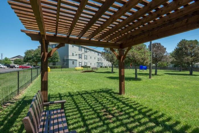 2111 N Austin Ave #C2 - Photo 4 of 21