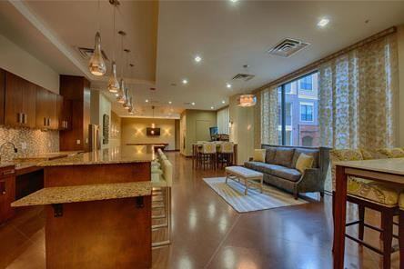 4600 W Guadalupe St #C10 - Photo 7 of 22