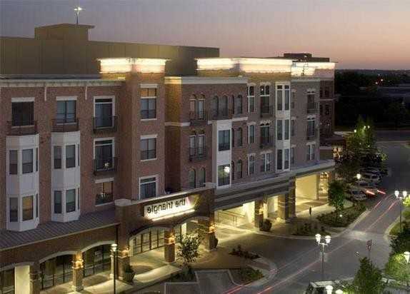 4600 W Guadalupe St #B2 - Photo 2 of 17