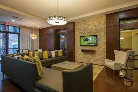 4600 W Guadalupe St #B6 - Photo 5 of 22