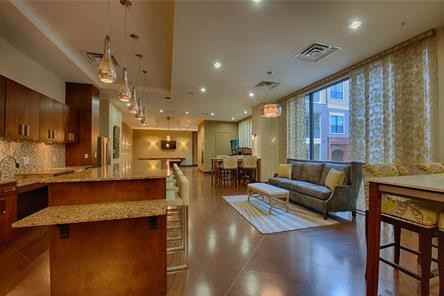 4600 W Guadalupe St #B8 - Photo 7 of 22