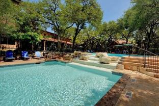 4700 N Capital Of Texas Hwy #C2 - Photo 1 of 1