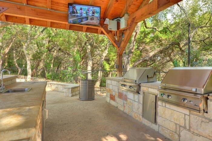 4700 N Capital Of Texas Hwy #B3 - Photo 4 of 11