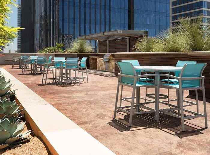 421 W 3rd St #C1 - Photo 4 of 10