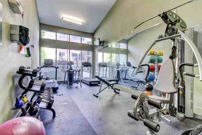 300 S Lamar Blvd #B4 - Photo 4 of 25