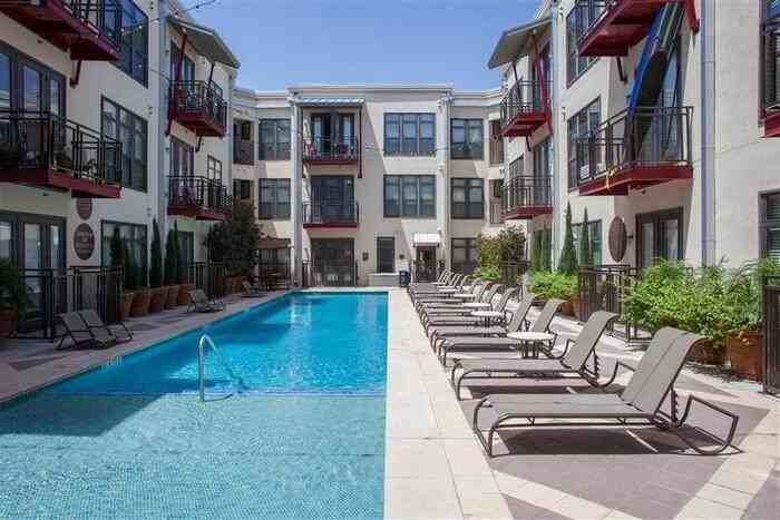 1611 W 5th St #A1 - Photo 4 of 9