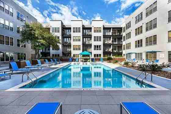 507 Pressler St #B4 - Photo 3 of 21