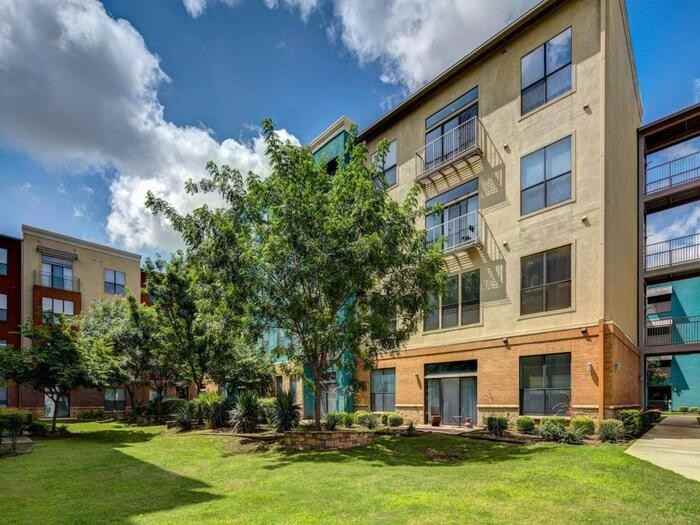 2601 La Frontera Blvd #A7 - Photo 3 of 7