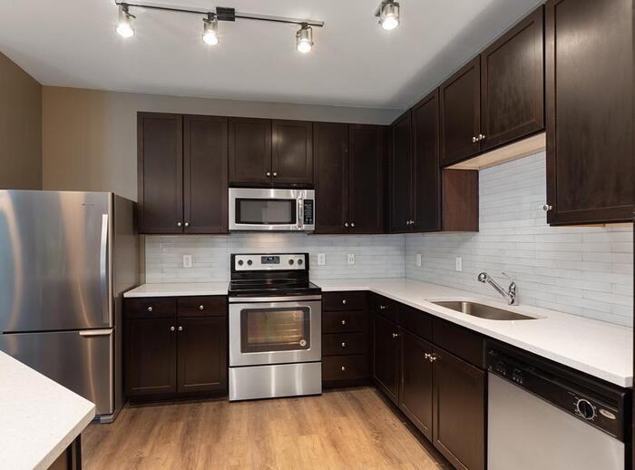 5350 Burnet Rd #B16 - Photo 6 of 24