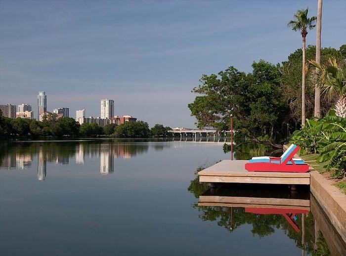 1620 E Riverside Dr #C2 - Photo 2 of 30