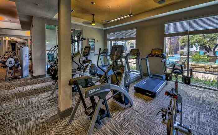 2717 S Lamar Blvd #B4 - Photo 5 of 23