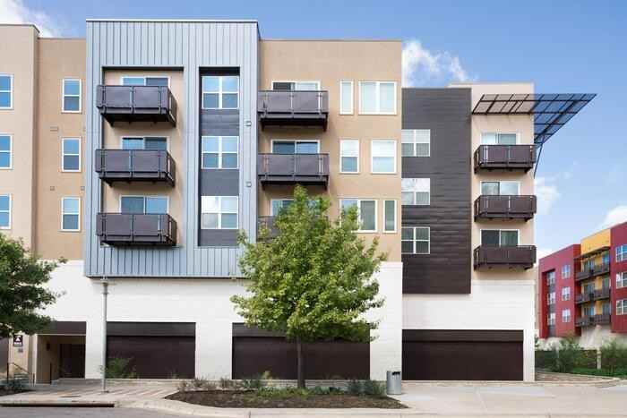 3001 Esperanza Xing #B3 - Photo 4 of 29