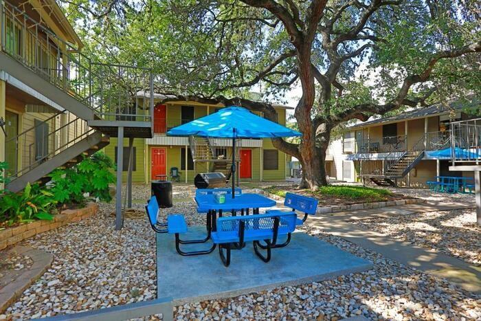 2207 S 5th St #B2 - Photo 2 of 8