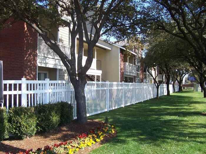 7825 Mccallum Blvd #B4 - Photo 5 of 31