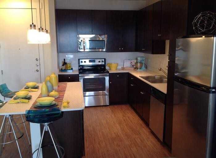 5453 Burnet Rd #B2 - Photo 7 of 11