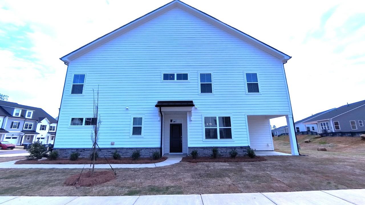 9645 Munsing Dr - Photo 4 of 20