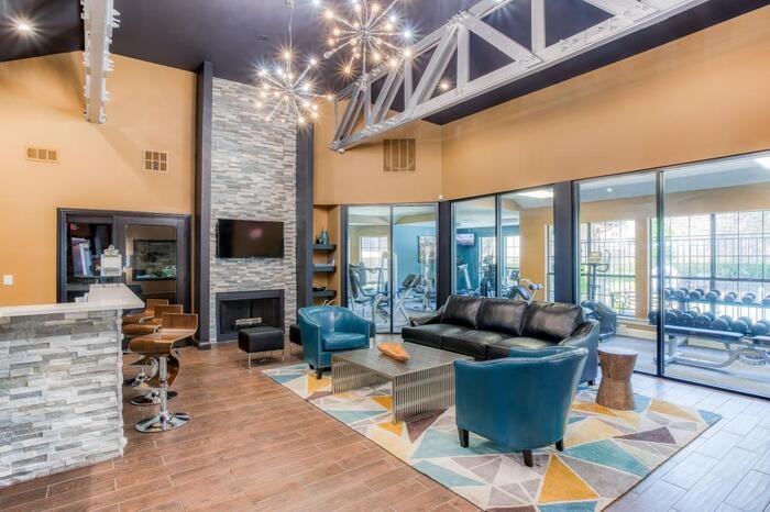 2101 Pinehurst Ln #C3 - Photo 2 of 33