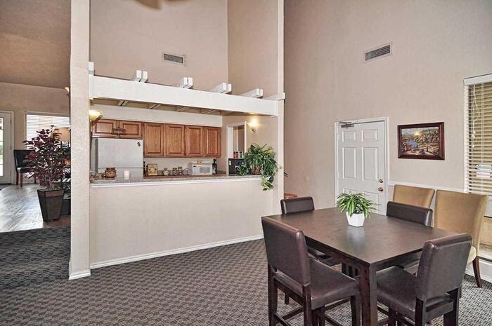 4004 Block Dr #B3 - Photo 7 of 17